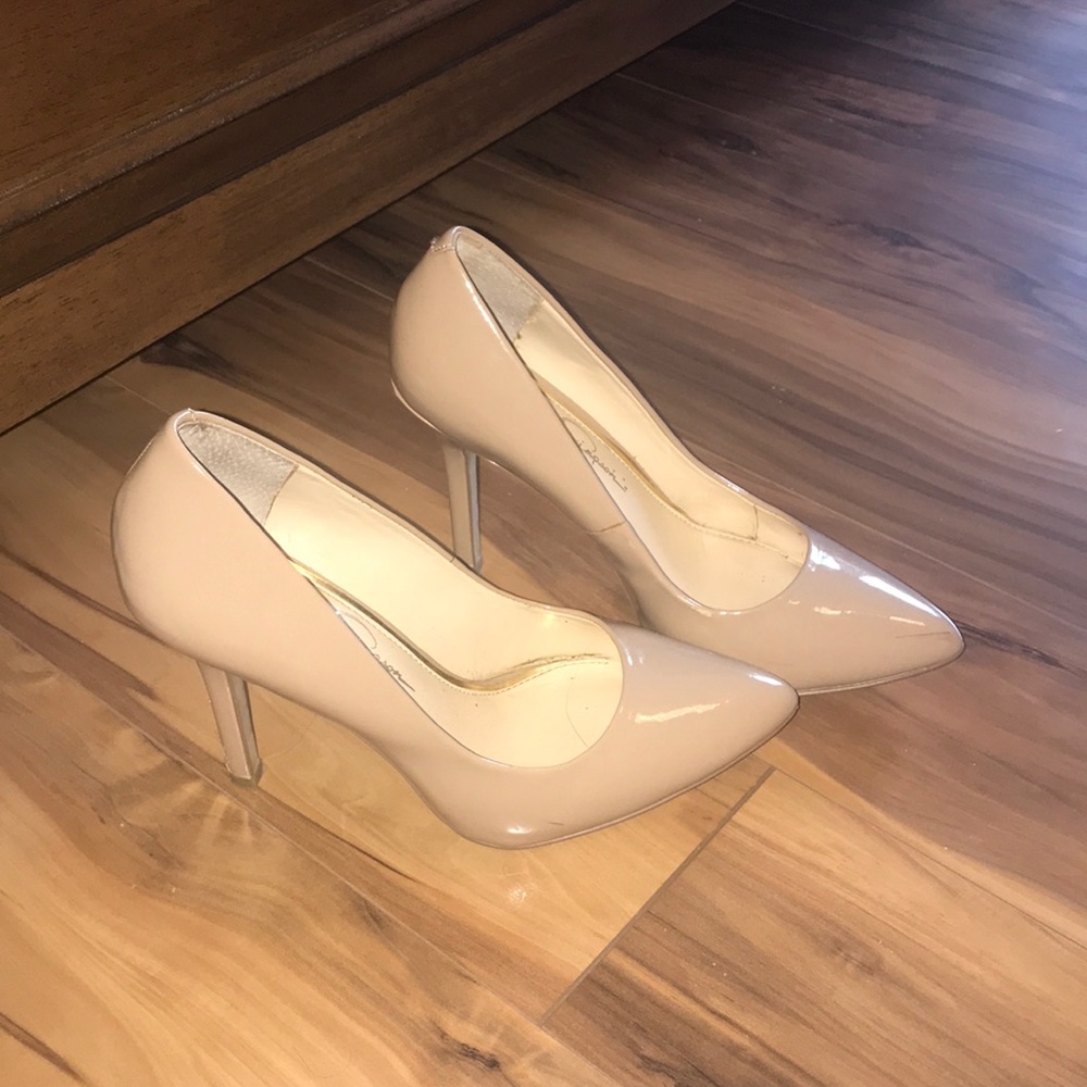 Jessica Simpson nude heels